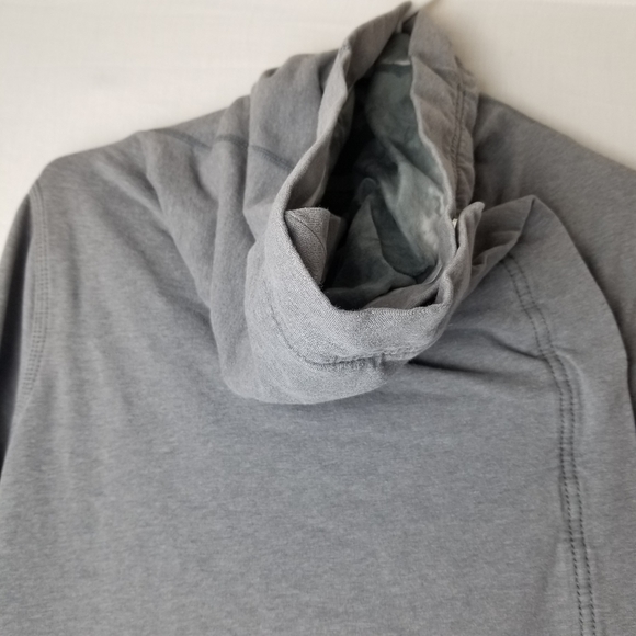 Lululemon Savasana Wrap Jacket Blurred Gray - Picture 4 of 8